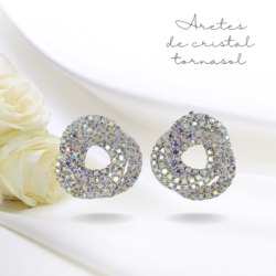 Aretes de noche christina collection plateados con cristales tornasol
