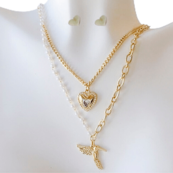 Accesorios de acero inoxidable con colibri y corazones