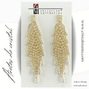 Aretes de noche dorados con cristal blanco 6.50 x 1.70 cms. Elegir los aretes adecuados puede transformar por completo tu atuendo nocturno, añadiendo un toque de sofisticación y elegancia. Al elegir tus aretes, considera el estilo de tu vestido y el peinado que llevarás para asegurarte de que todo el conjunto esté en armonía. ¡Disfruta de tu noche con el brillo perfecto!