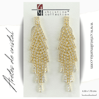 Aretes de noche dorados con cristal blanco 6.50 x 1.70 cms. Elegir los aretes adecuados puede transformar por completo tu atuendo nocturno, añadiendo un toque de sofisticación y elegancia. Al elegir tus aretes, considera el estilo de tu vestido y el peinado que llevarás para asegurarte de que todo el conjunto esté en armonía. ¡Disfruta de tu noche con el brillo perfecto!