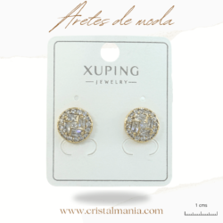 Aretes para mujer pequeños, redondos 1 cm dorados con cristales. Los aretes son un accesorio esencial en el mundo de la moda femenina. No solo completan un atuendo, sino que también pueden expresar la personalidad y el estilo de quien los lleva. Aretes de moda para mujer que están causando sensación este año