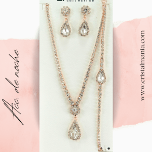 Collar, aretes y pulsera rose gold * oro rosado * de cristal blanco Christina Collection. Juego de collares y aretes perfecto para acompañar un vestido de noche puede transformar completamente tu look, haciéndote destacar en cualquier evento. Accesorios de noche para tu vestido de noche.