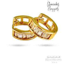 Arracadas doradas acero inoxidable de 1.50 x 0.50 cms cristal baguete