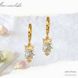 Aretes / Arracadas dorados con adorno buhos con cristales miden 2.50 x 1.40 cms