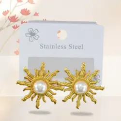Aretes dorados en forma de sol en acero inoxidable