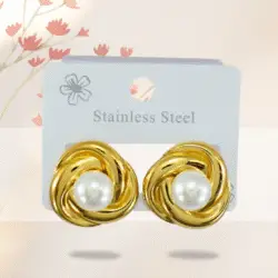 Aretes dorados redondos con perla en acero inoxidable
