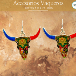 Aretes vaqueros cráneo de toro 3 x 2.70 cms  ✨ Aretes con alma del viejo oeste.  Resalta tu estilo con estos aretes vaqueros, ideales para mujeres con espíritu libre y auténtico. Su diseño combina el encanto rústico del estilo western con toques modernos que los hacen perfectos para cualquier ocasión. Ligeros, cómodos y llenos de personalidad, son el accesorio ideal para completar tu look boho, country o casual con un toque original.