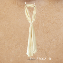 Mascada vaquera  (Compra un portamascadas y se te descuenta $50.00) - Agrega a tu atuendo ese detalle vaquero que realmente destaca.