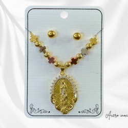 Collar con aretes dije de la Virgen de Guadalupe acero inoxidable. 🙏 Hermosos accesorios religiosos, perfectos para regalar o llevar siempre contigo como símbolo de fe, amor y protección.