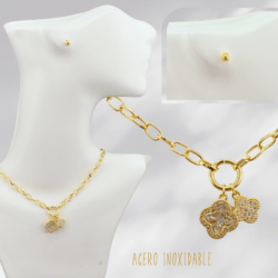 Collar y aretes adornos dorados en acero inoxidable 🥰 Luce collares de moda en acero inoxidable, resistentes al uso diario y con diseños que elevan cualquier outfit. Collares de acero inoxidable de moda, ideales para regalar o consentirte.