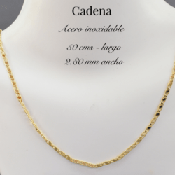 Cadena dorada torsal de acero inoxidable 2.80 mm ancho 50 cms largo. Diseño moderno en cadenas de acero inoxidable que combina estilo, durabilidad y elegancia.