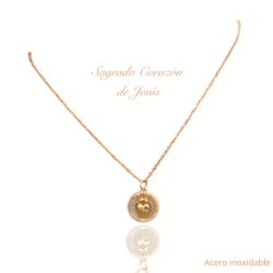 Collar con dije del sagrado corazón de Jesus dorado de acero inoxidable 💫 Más que joyería, es un símbolo de fe 🙏 Cada pieza representa protección, amor y conexión espiritual. Regala o regálate algo con verdadero significado.