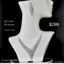 Collar y aretes plateados con cristales para vestidos de noche “Elegancia y tendencia en cada pieza.” “Accesorios que resaltan tu personalidad.” Collares para mujer, collares elegantes para vestidos de noche, collares modernos para fiestas, joyería para fiestas