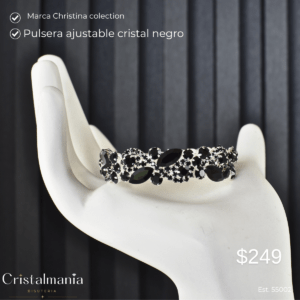 Pulsera ajustable plateada con cristales negros para fiestas marca Christina Collection 

"Completa tu vestido de noche con una pulsera de cristal que robe miradas. Diseños elegantes, brillo excepcional y detalles que harán que luzcas espectacular. ¡Haz tu pedido hoy y brilla como nunca!" 💖✨